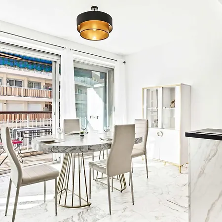 Sunblue - Center & Port * Cannes