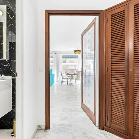 Sunblue - Center & Port Cannes