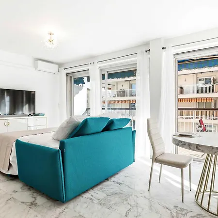 Sunblue - Center & Port Cannes